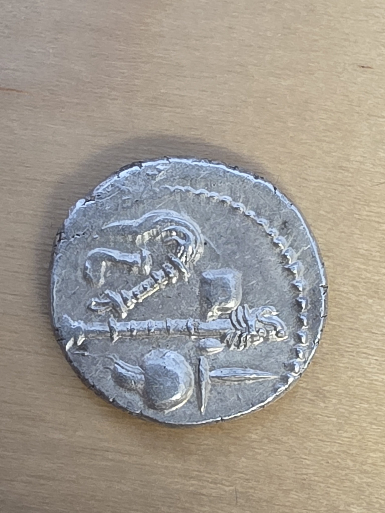 Julius Caesar Elephant Denarius — reverse