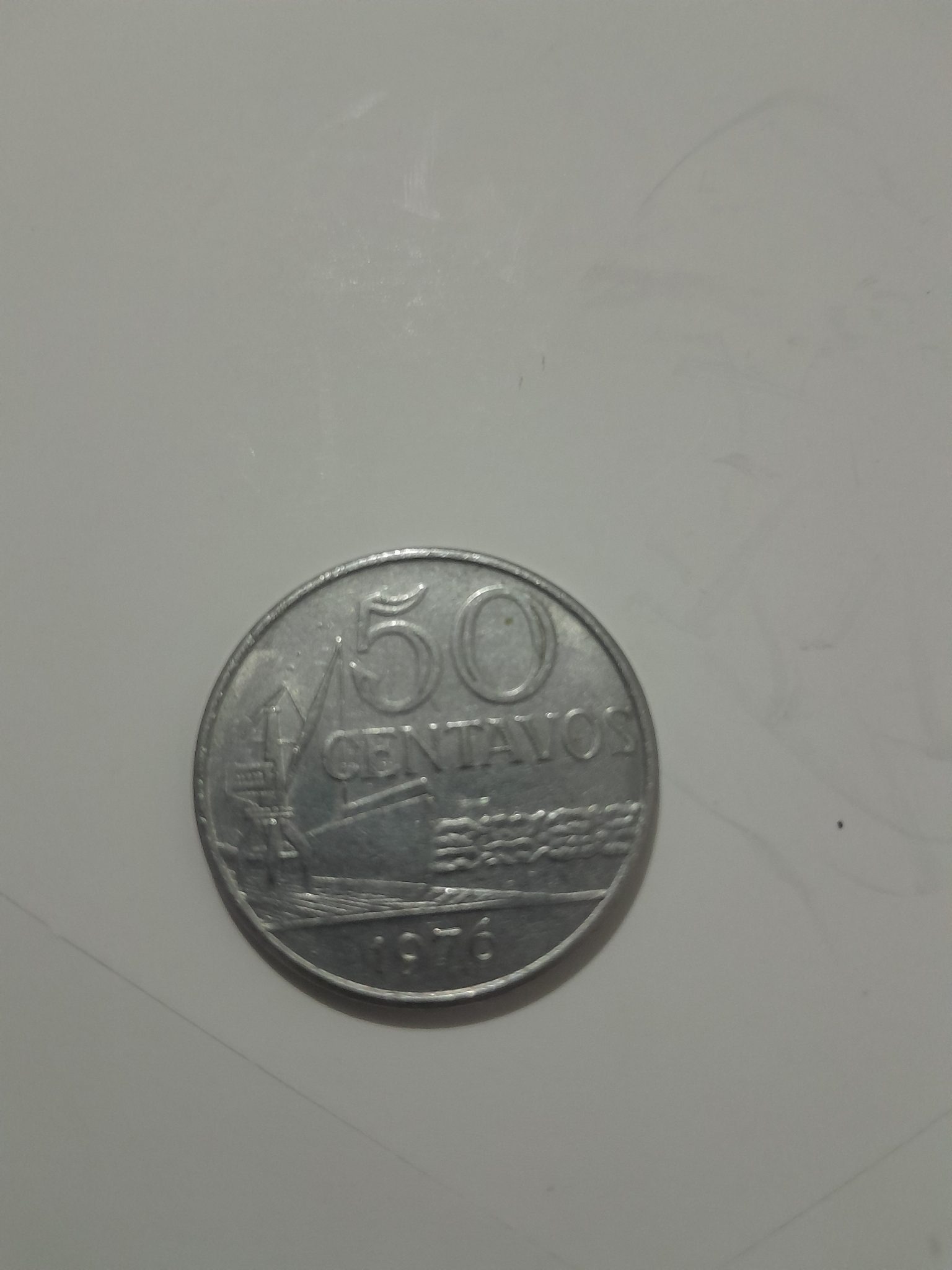 50 Centavos — obverse