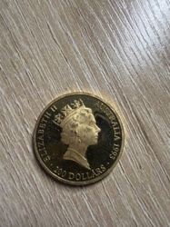 Elizabeth II 200 Dollars Gold Coin