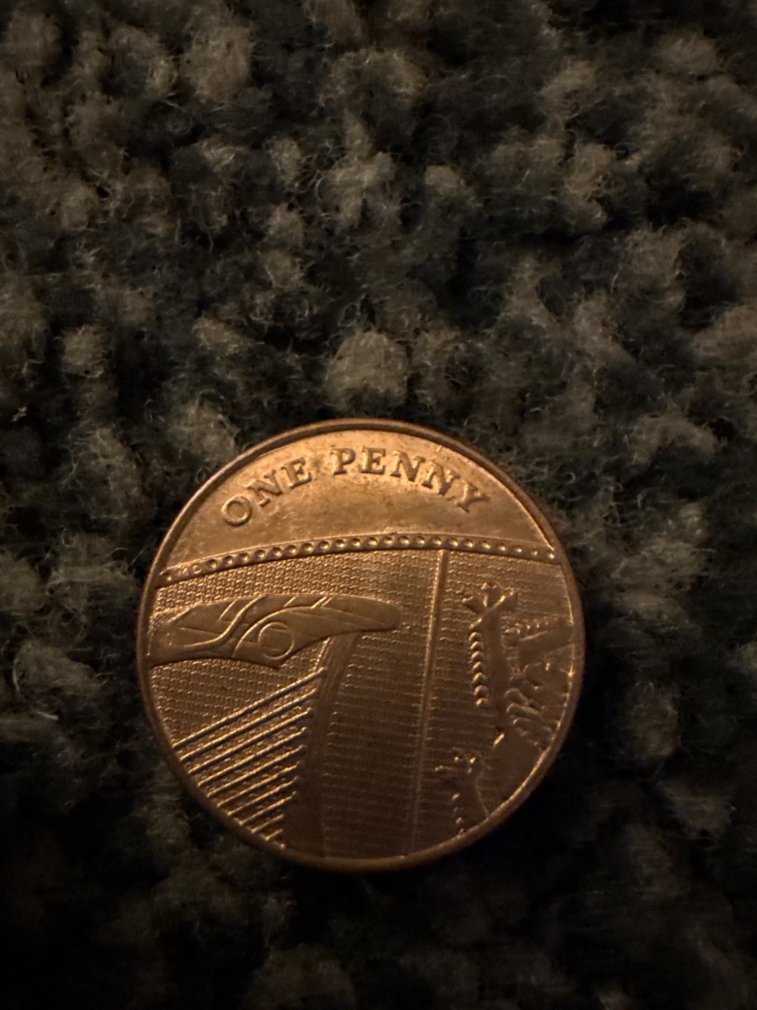 British One Penny (Shield Design) — reverse