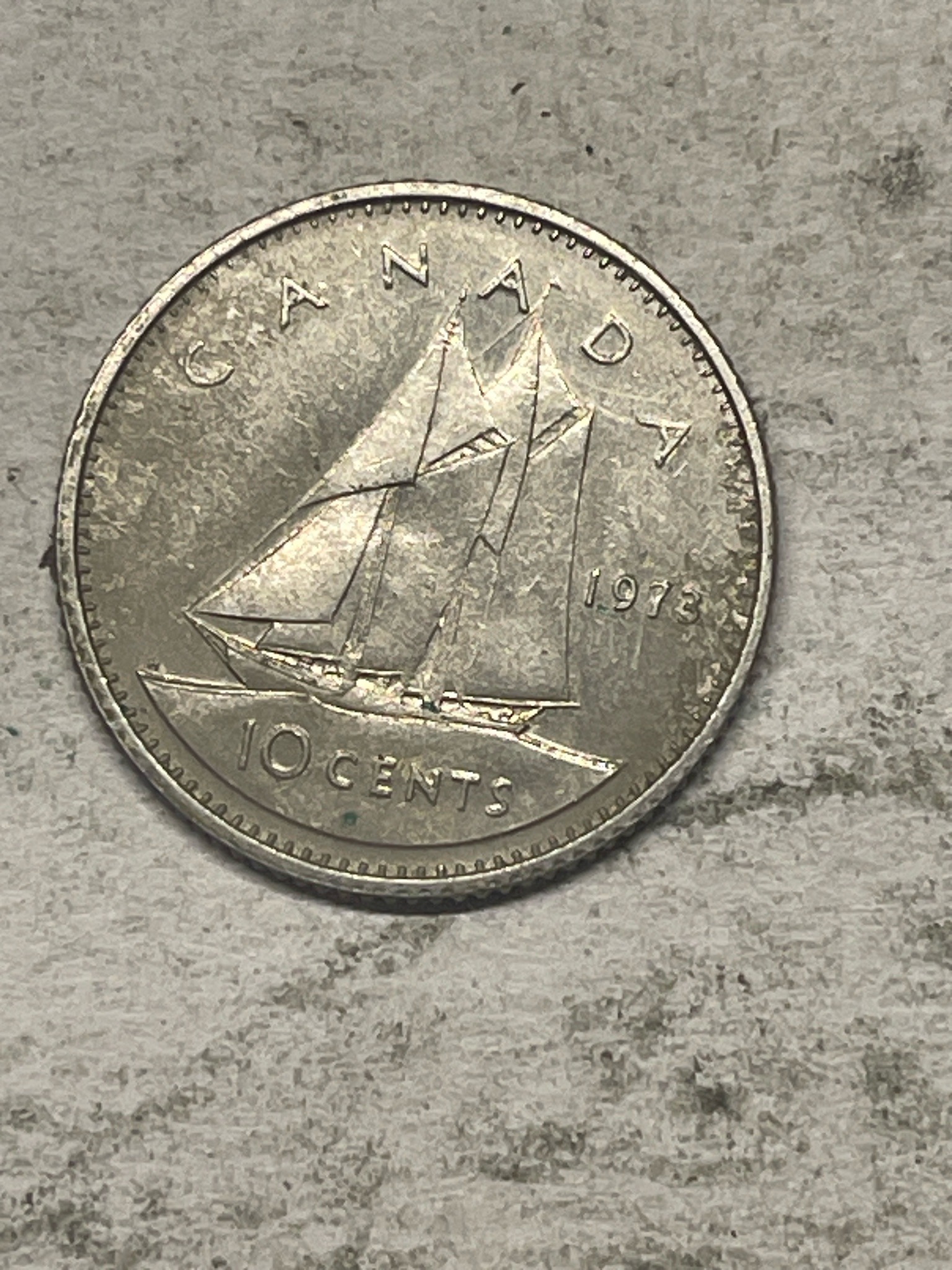 Canadian 10 Cents (Bluenose Dime) — reverse