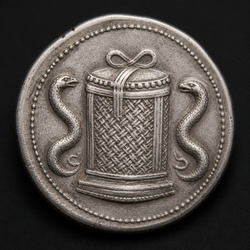 How to Identify the Pergamon Cistophoric Tetradrachm
