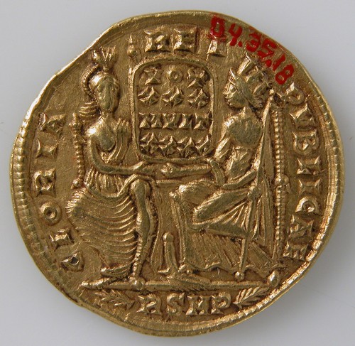 How to Identify the Solidus of Constantine II