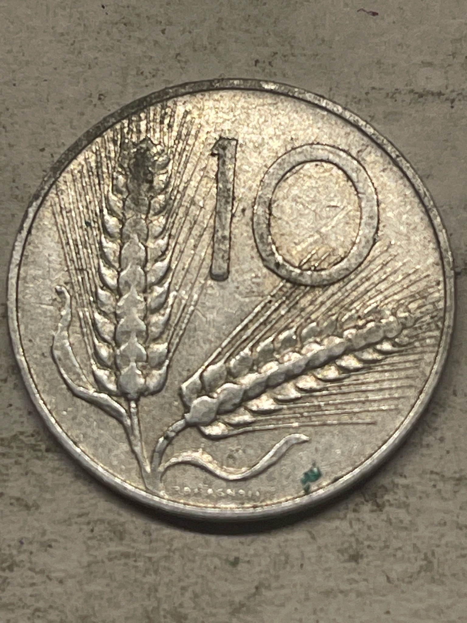 Italian 10 Lire (Aratrum / Plough Series) — reverse